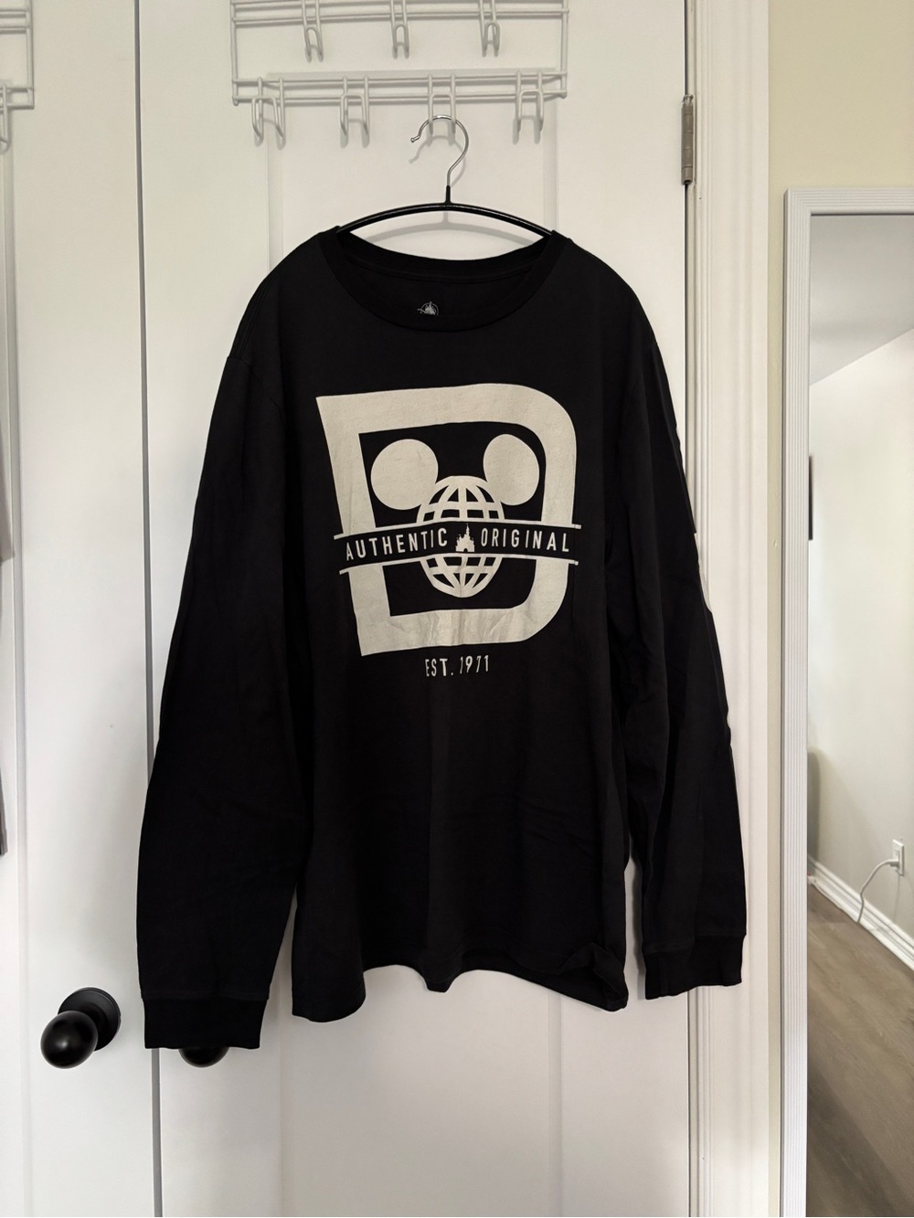 Men’s Walt Disney Long sleeve t shirt/spirit jersey